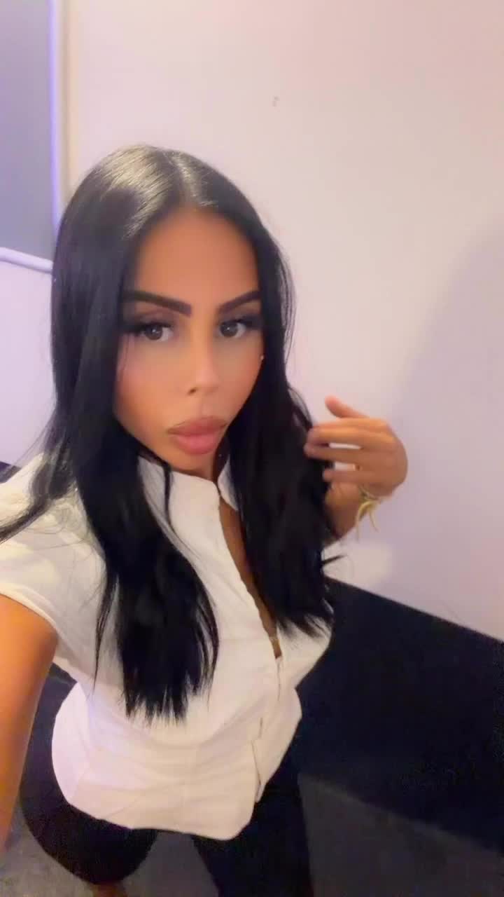@Bella.dh