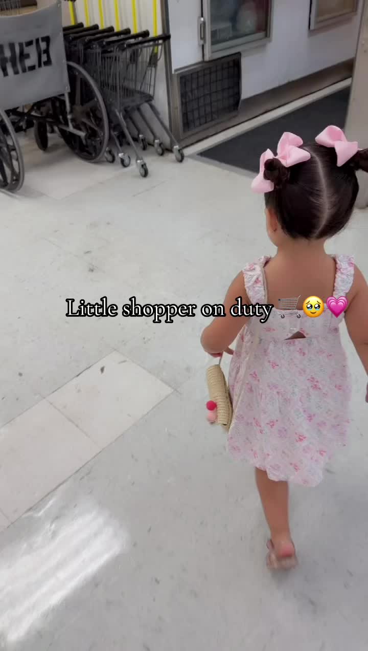 @౨ৎ Sᗩᖇᗩ