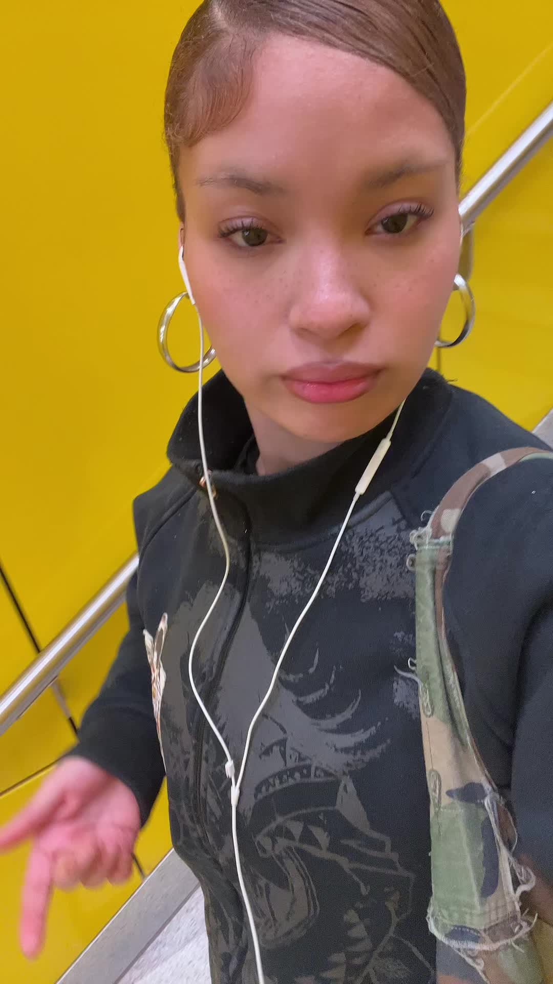 @urgirllovesmyswag