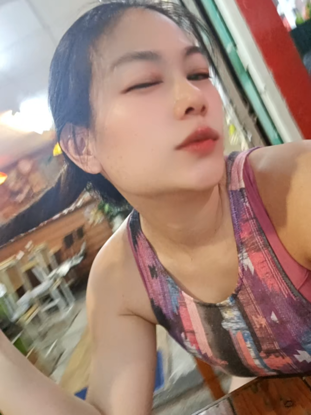 @jnyssy