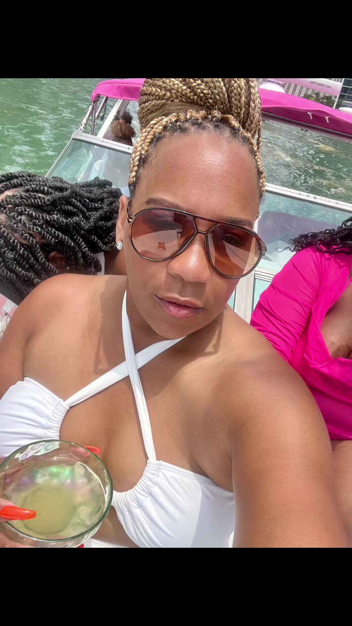 @Browneyes23