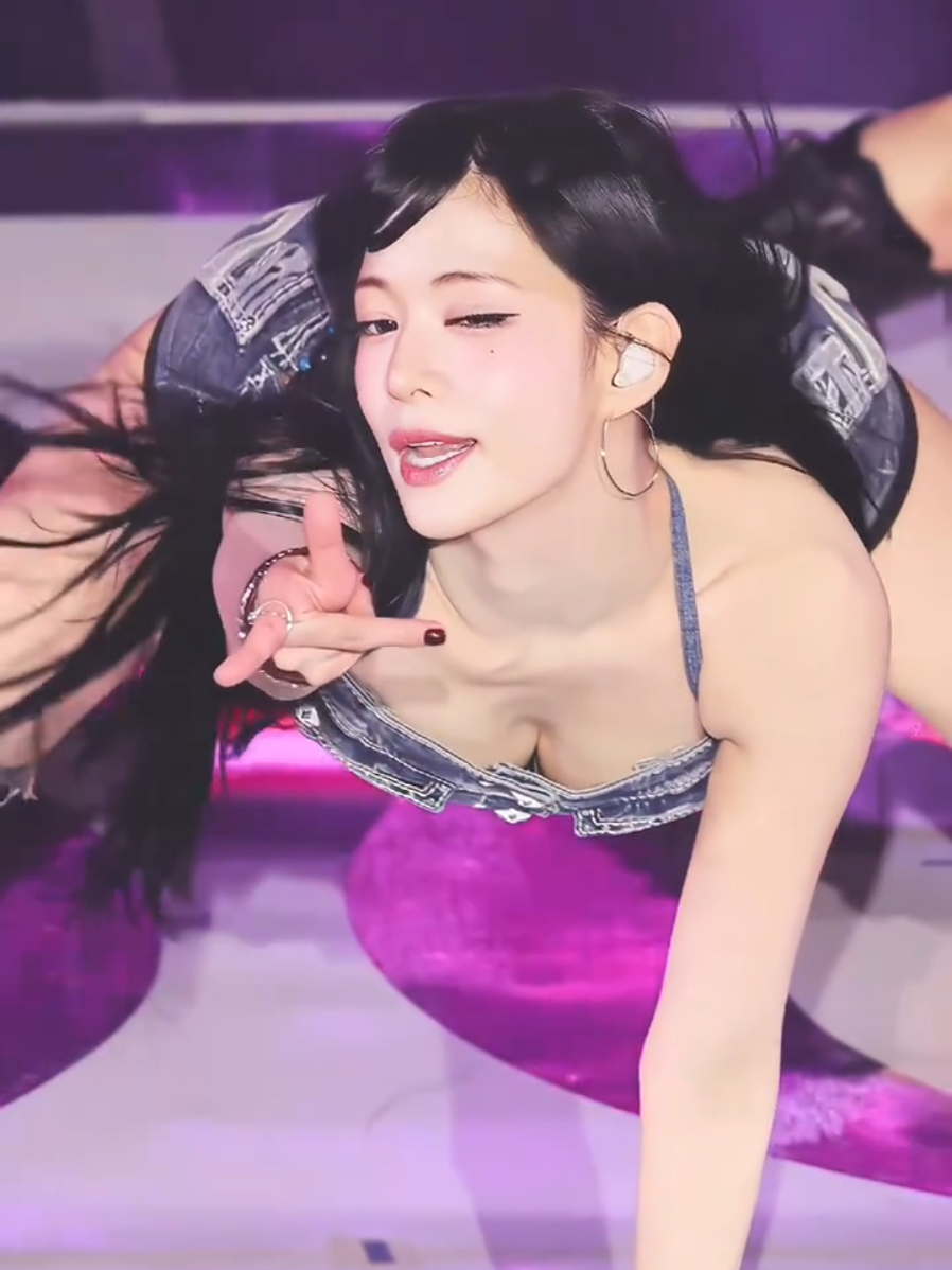 @Kang Chae-Hee