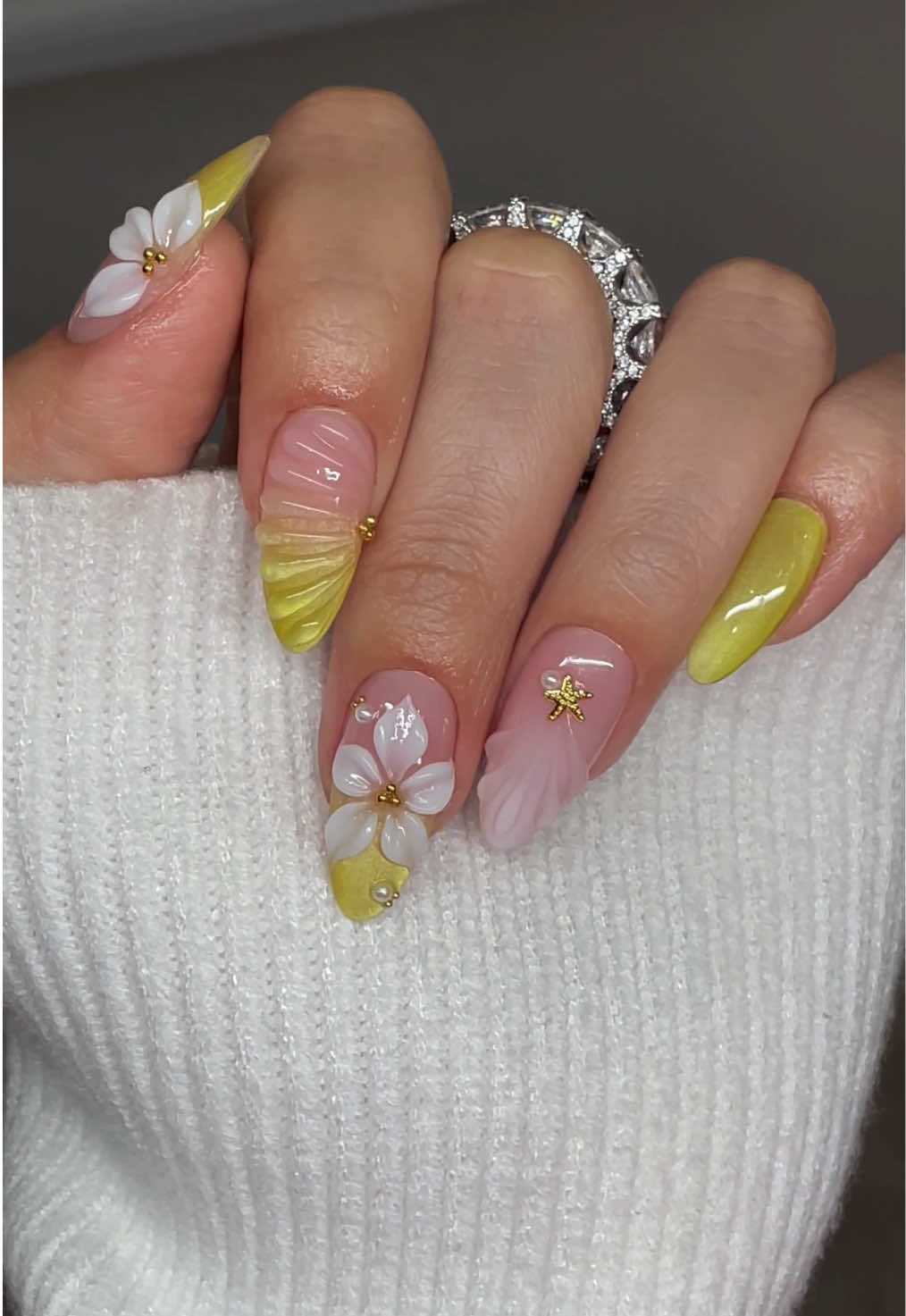 @NailzKatKat