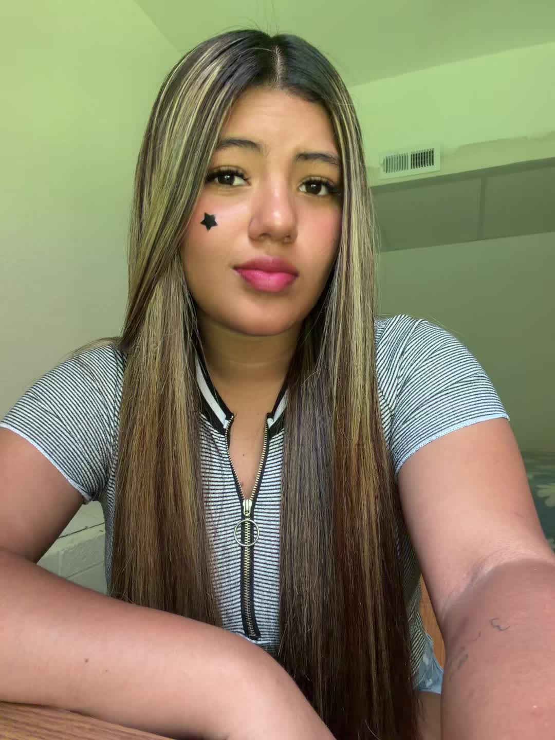 @🍓𝓛𝓲𝓽𝔃𝓲 𝓒𝓸𝓻𝓭𝓸𝓿𝓪😍