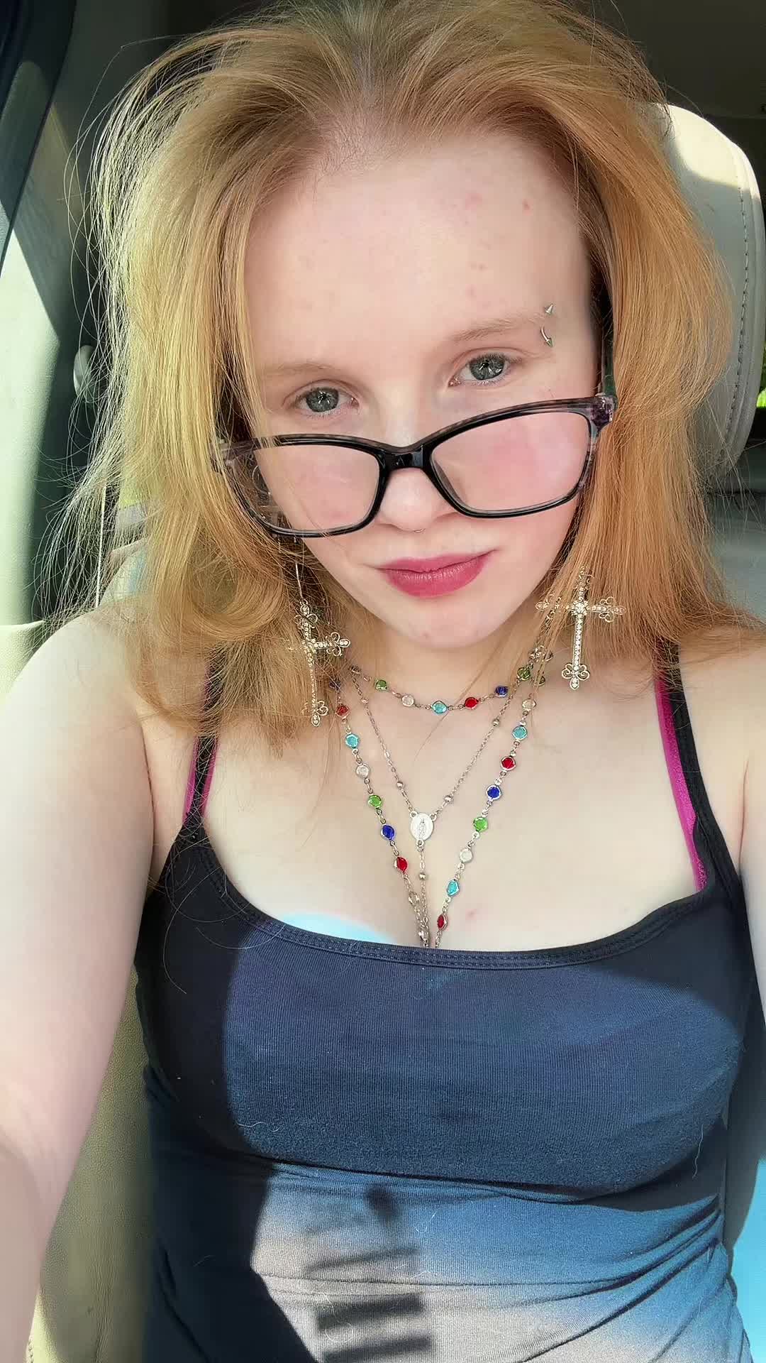 @Abby🦇
