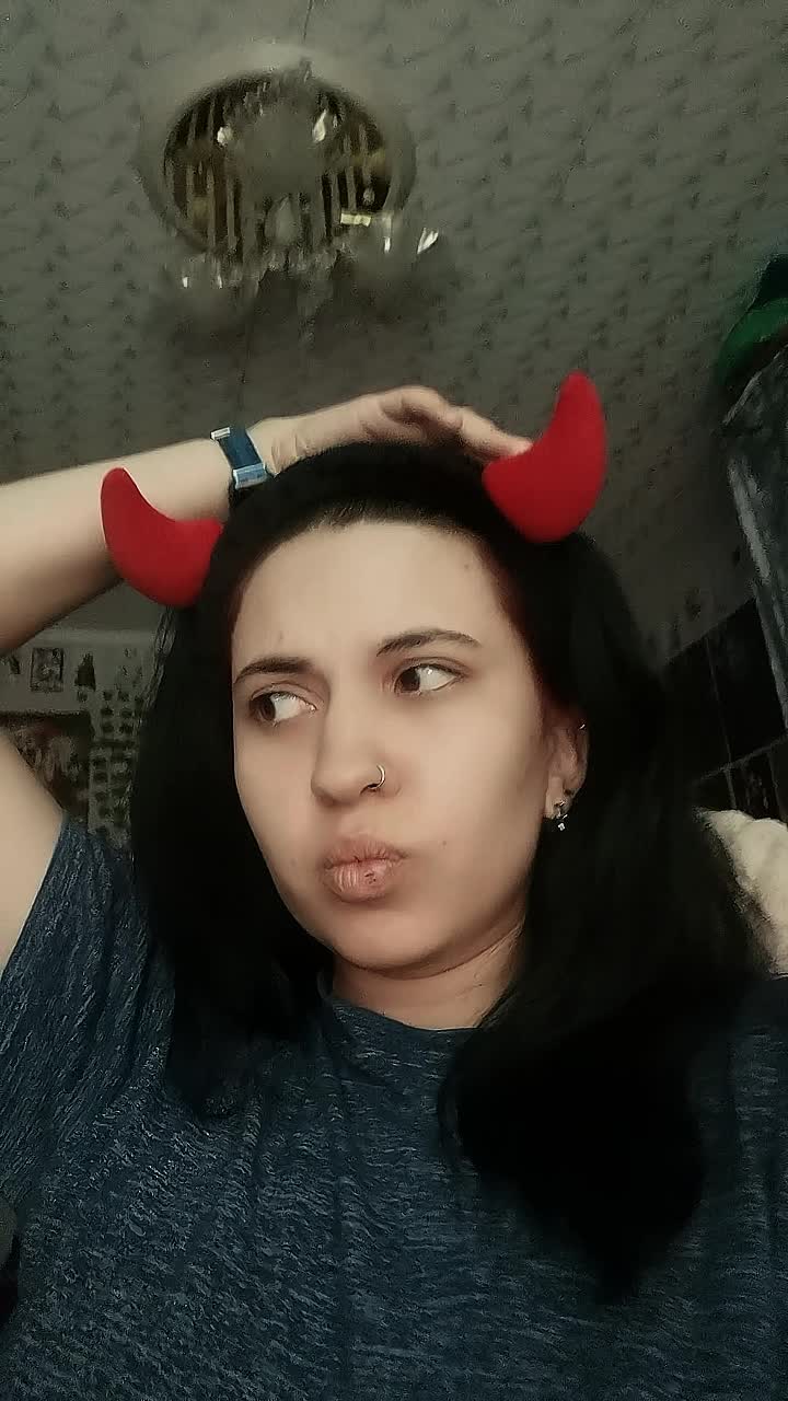 @DistritFox