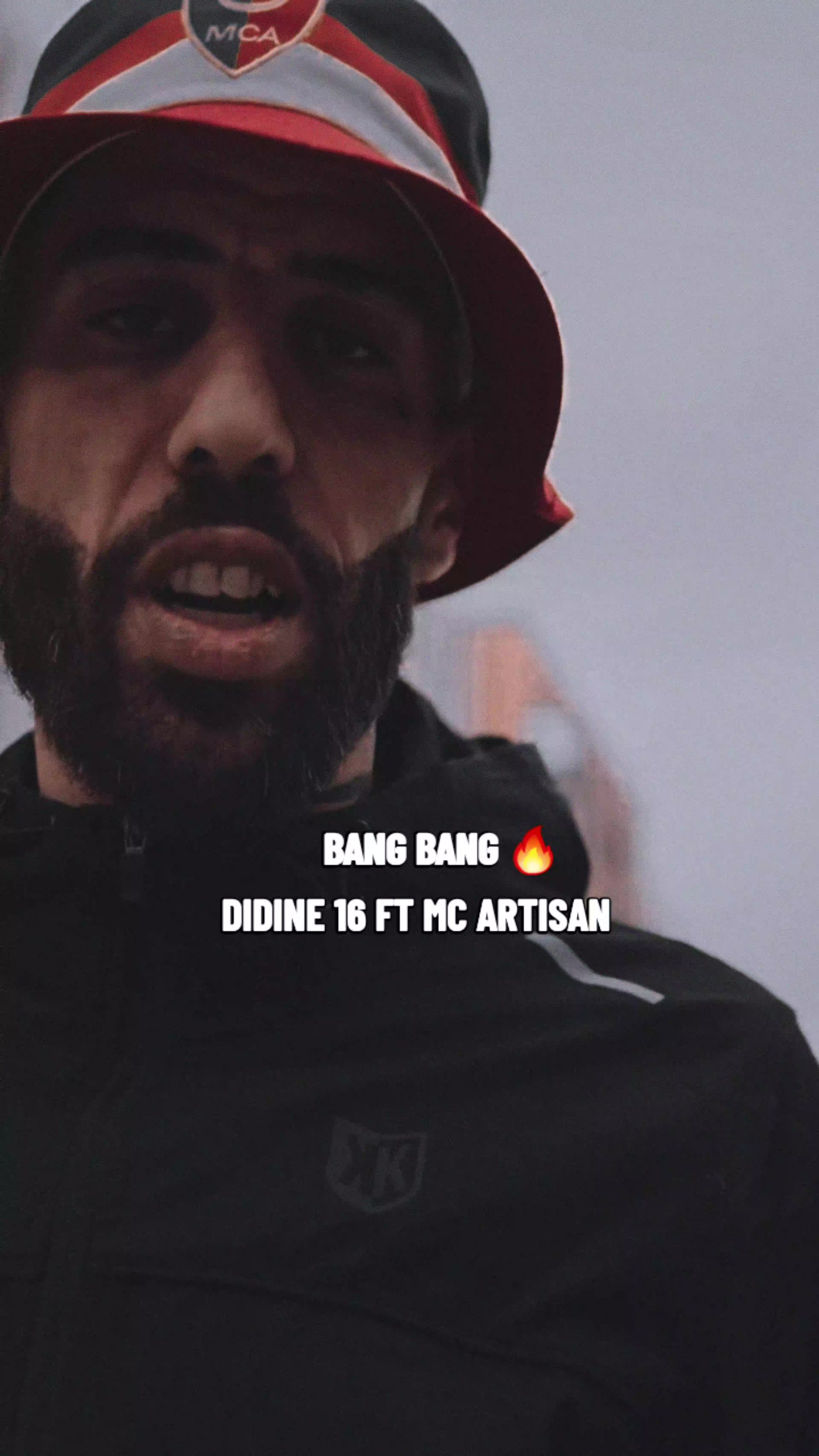 @𝐋𝐀 𝐌𝐄𝐑 🎤🕊