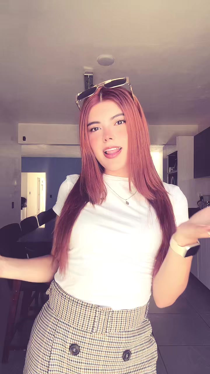 @Julissa Romero