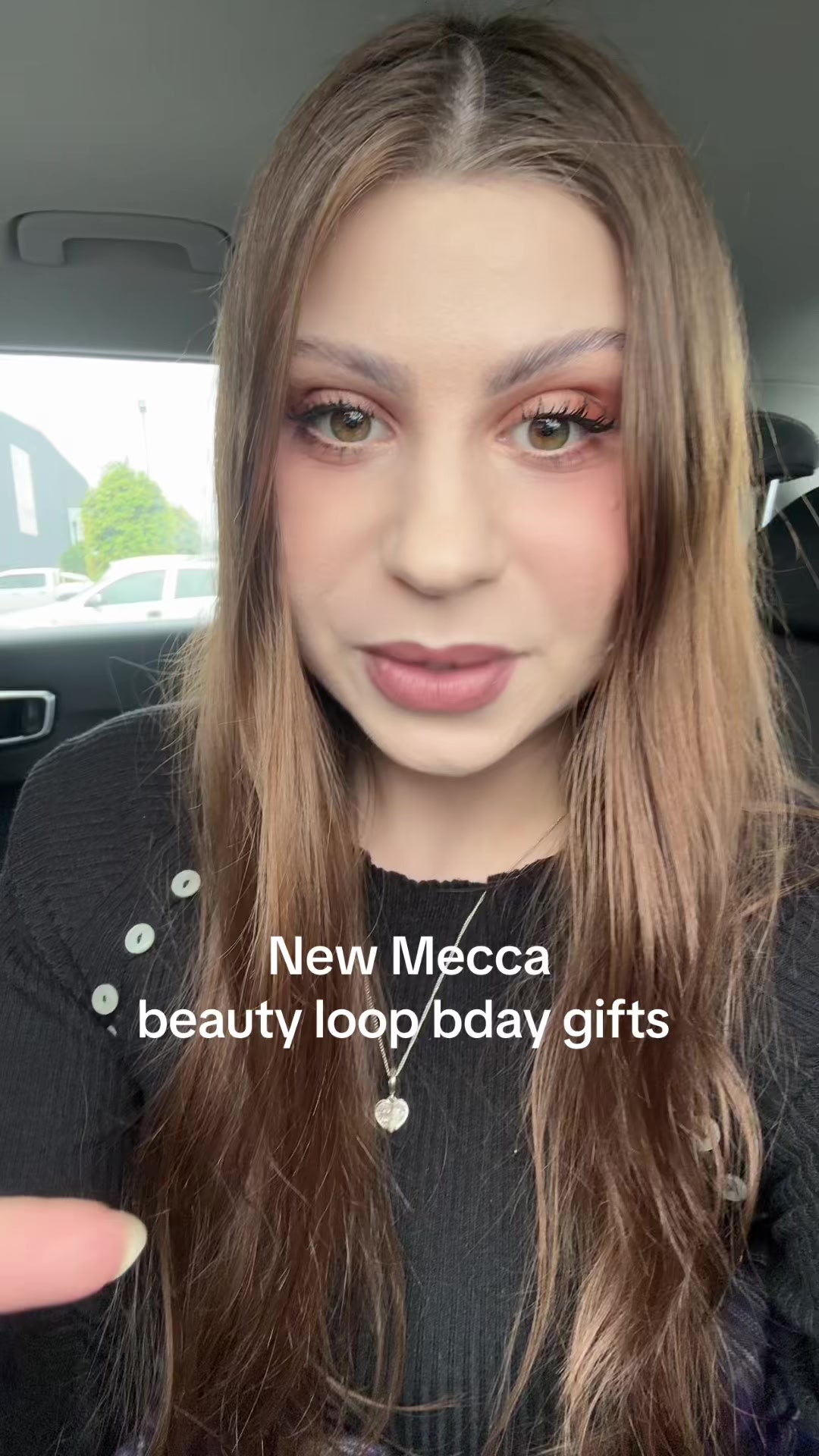 @Liana Tries Makeup