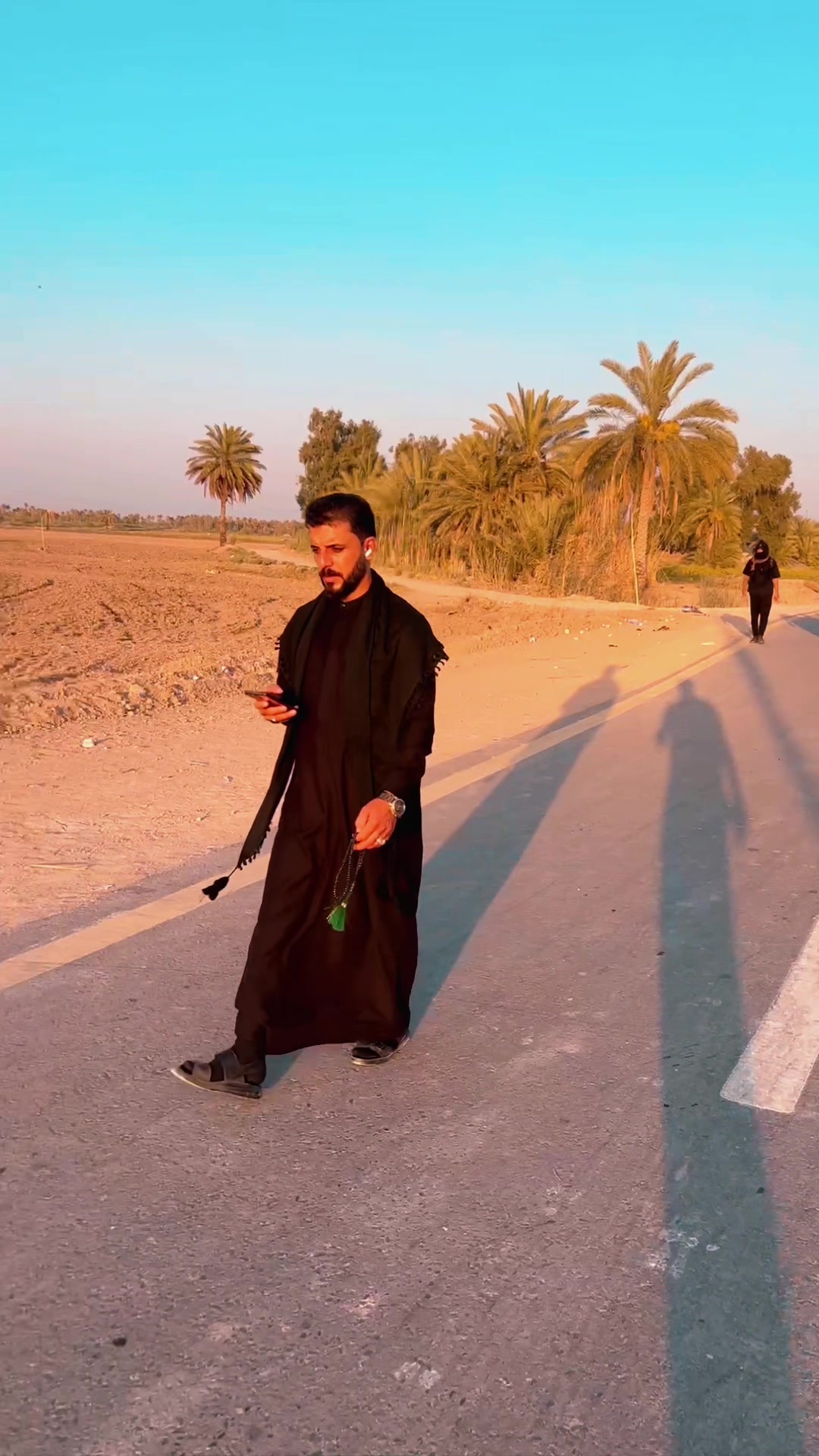 @أحمد أبو علي