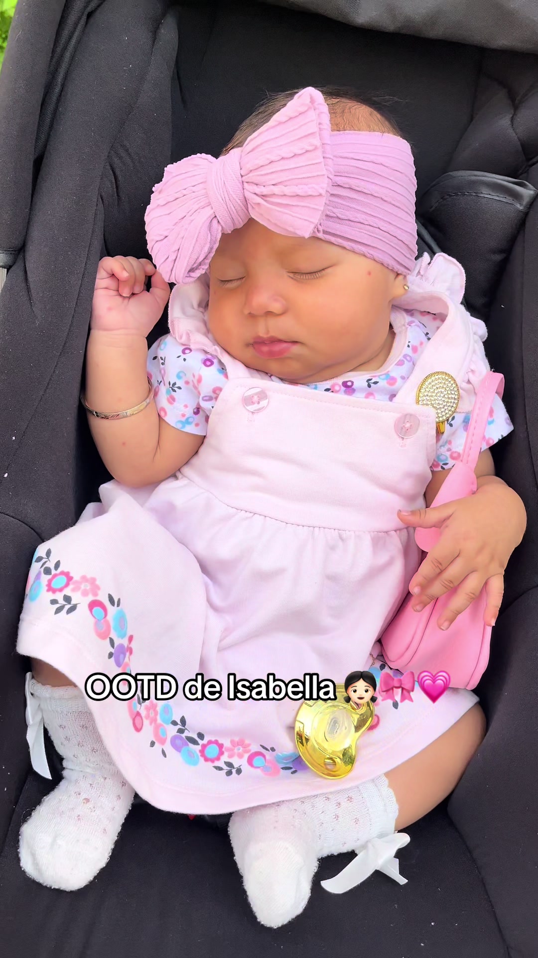 @Nayeli Hern&aacute;ndez 🎀