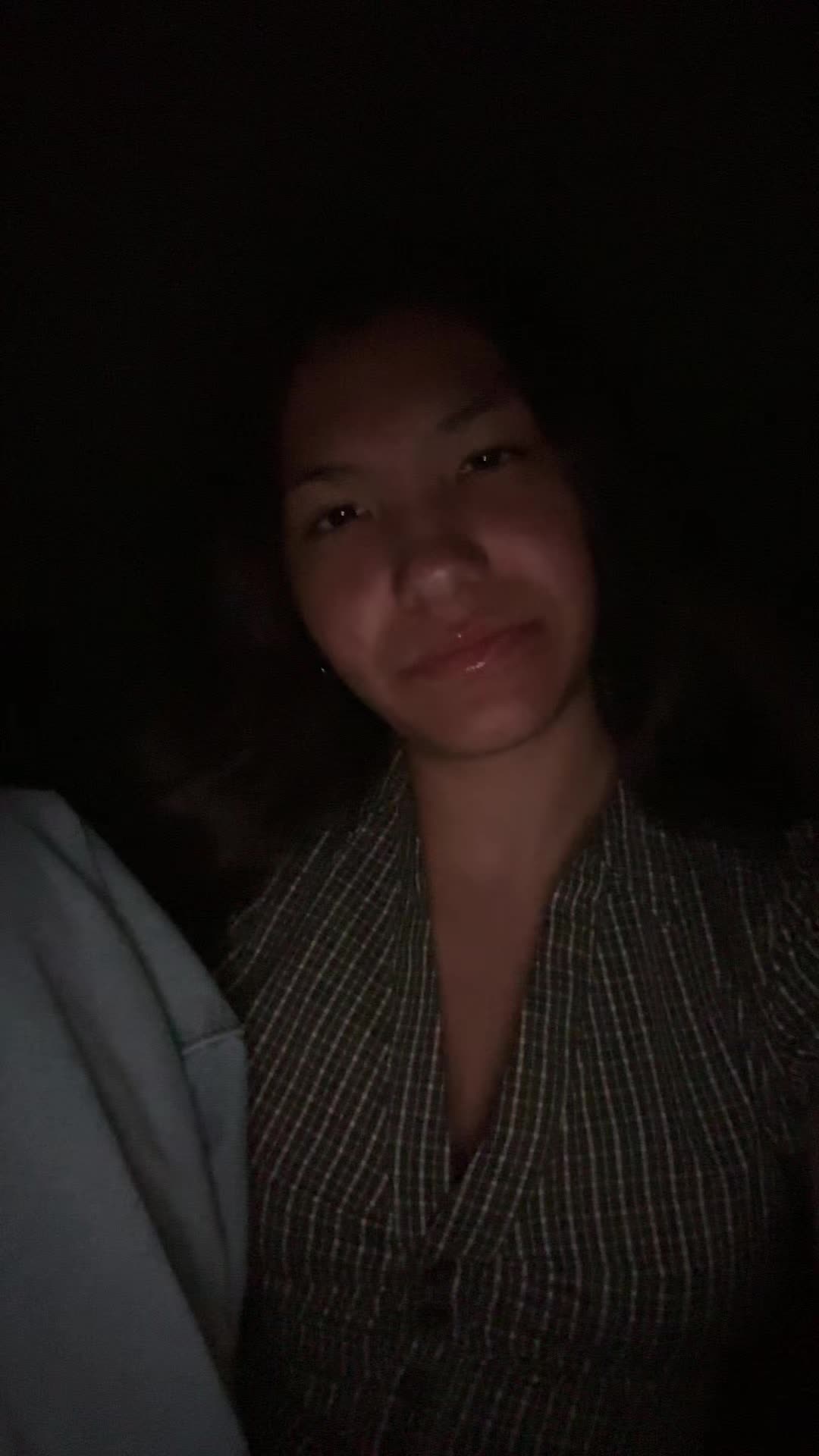 @Ava