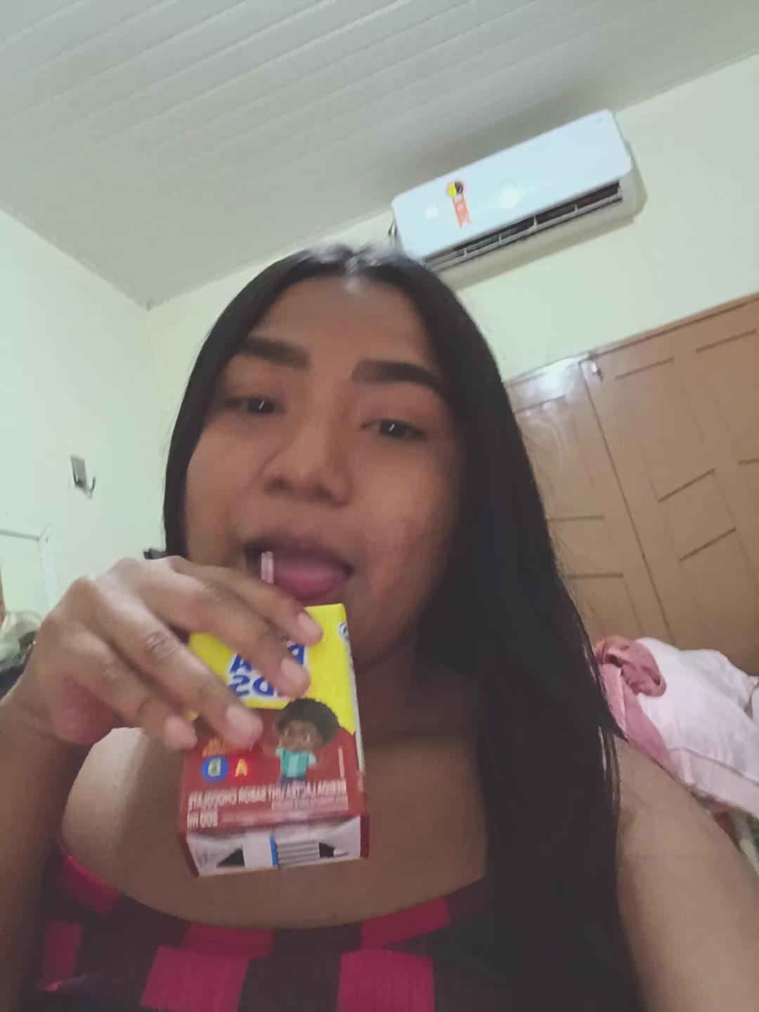 @Celenita_Neves_19