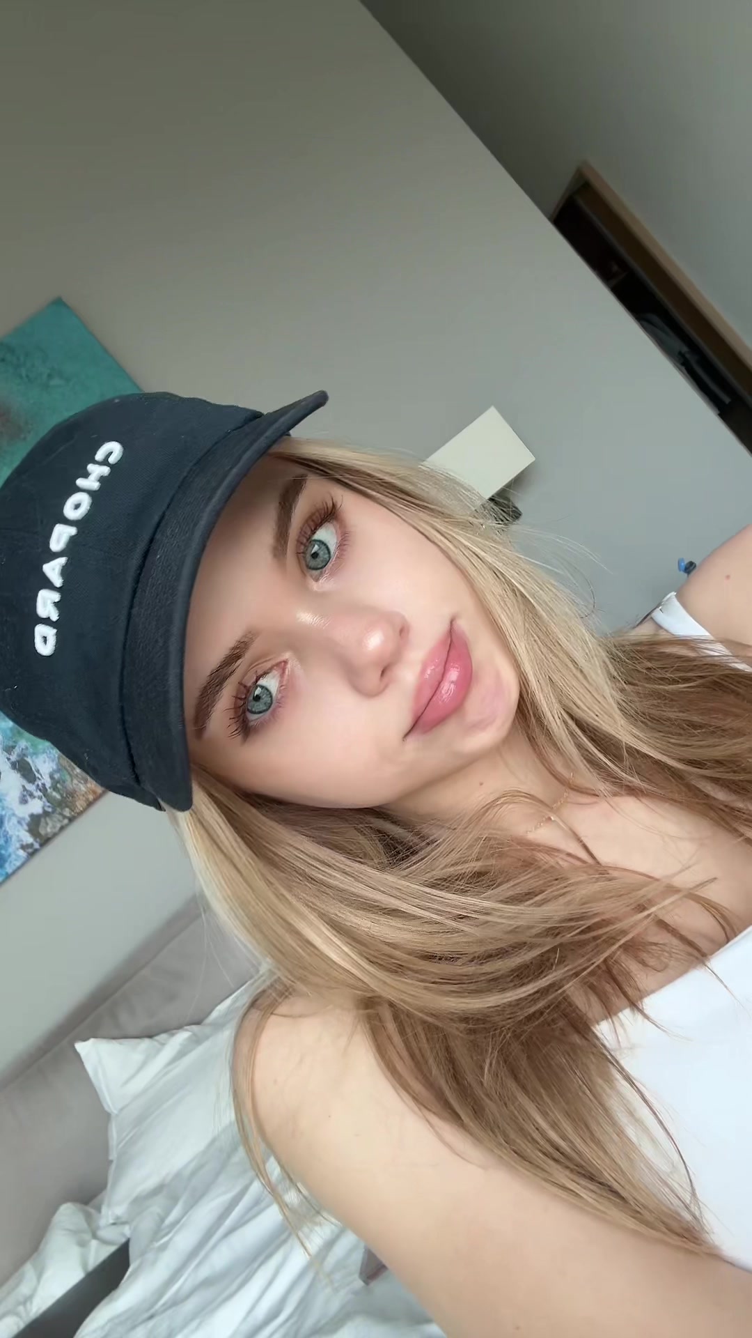 @Milana Kolesnikova
