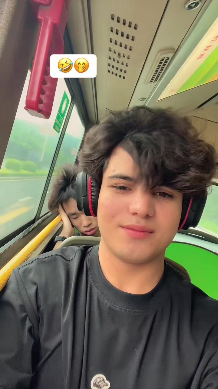 @𝑯𝒂𝒃𝒊𝒃 𝒊𝒏 🇨🇳🇦🇬