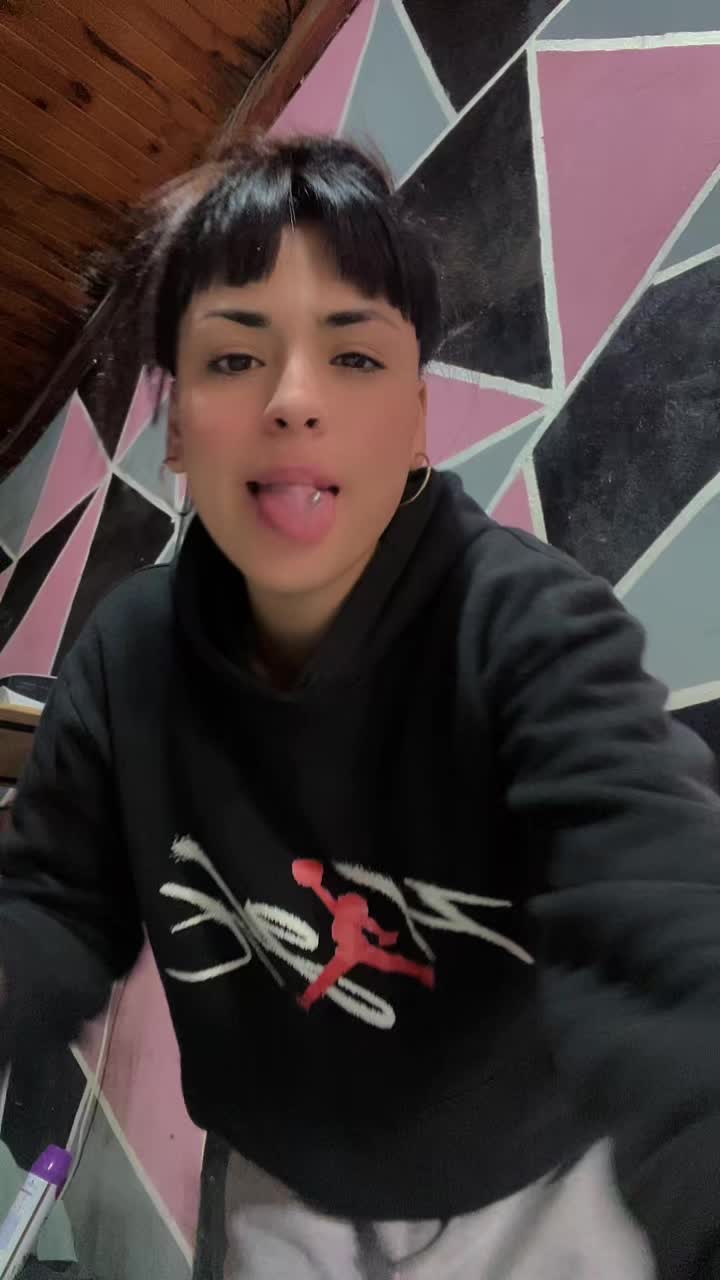 @AYLUU👑
