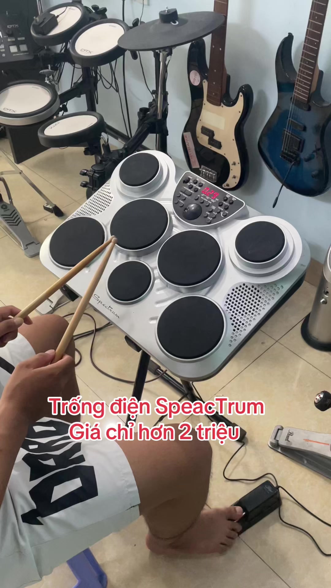 @Nhạc Cụ Son Thăng