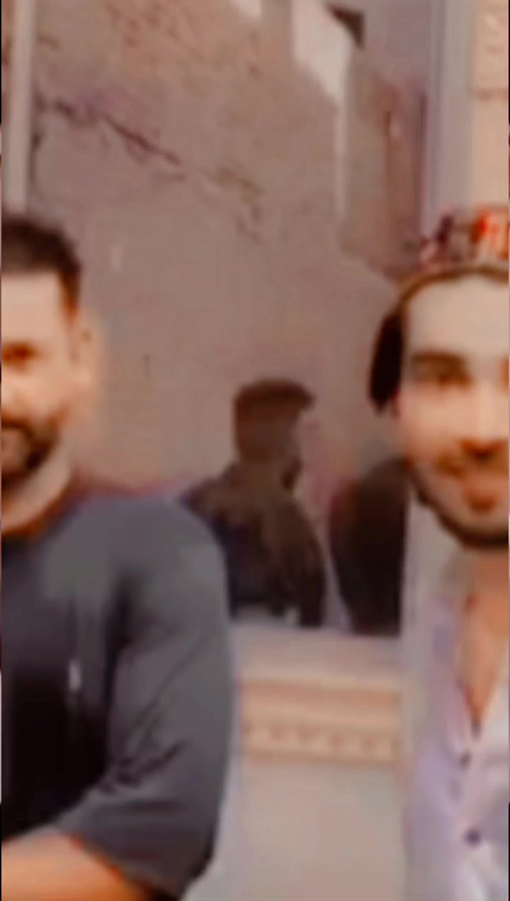 @🦁شیر_دا_پتر🫅(لاہوریا)👑