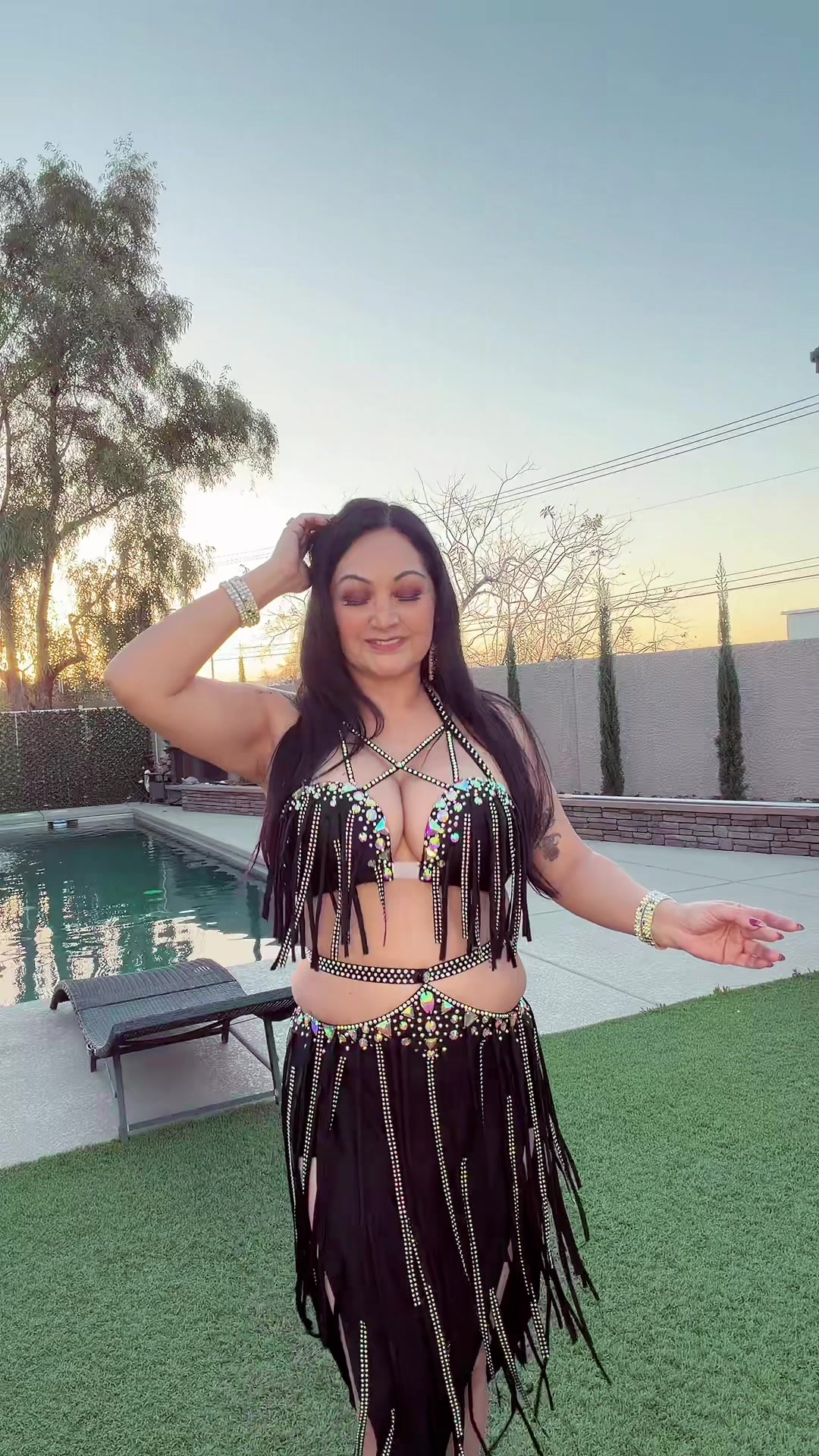 @Mari Las Vegas Belly Dancer