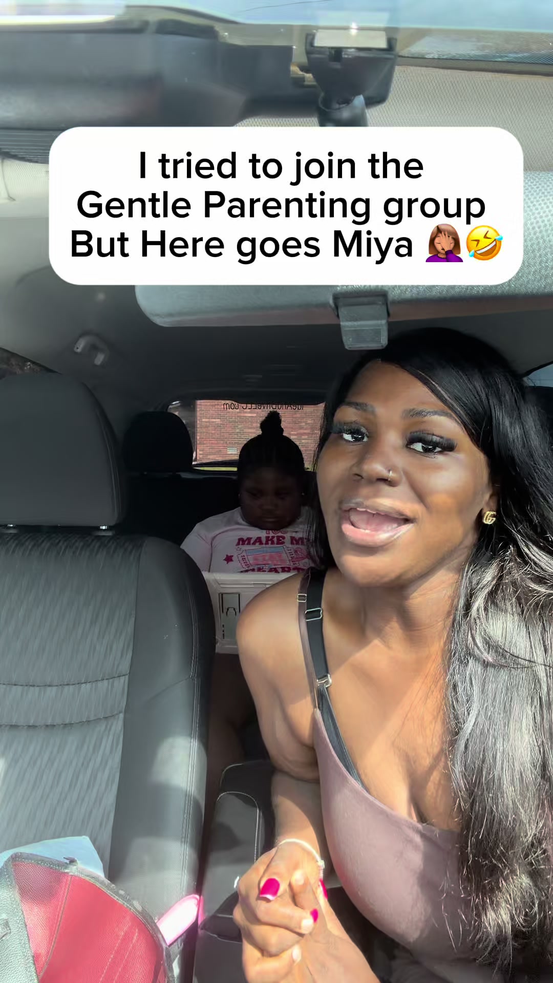 @chrisshaysofunnyy