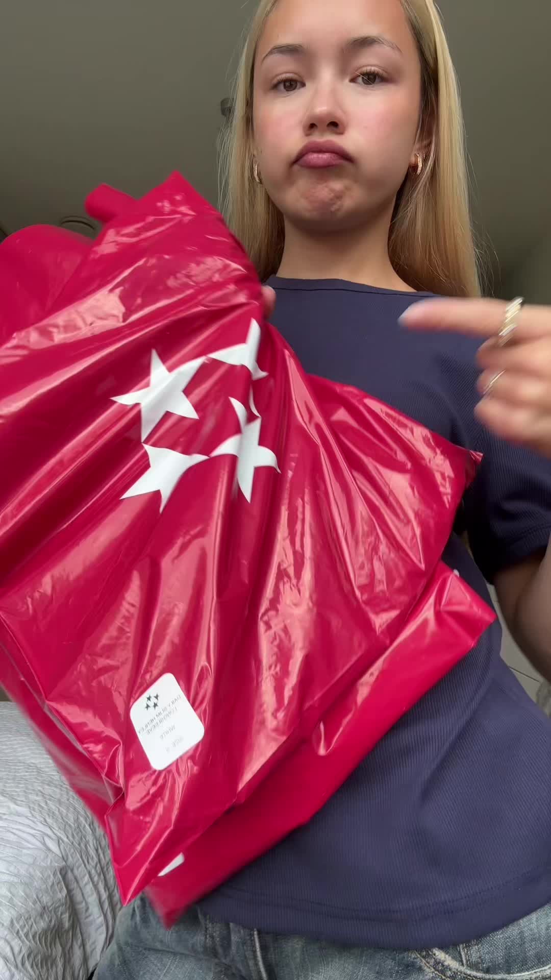 @trishiepishie