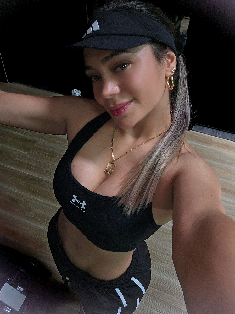 @dianavale8891