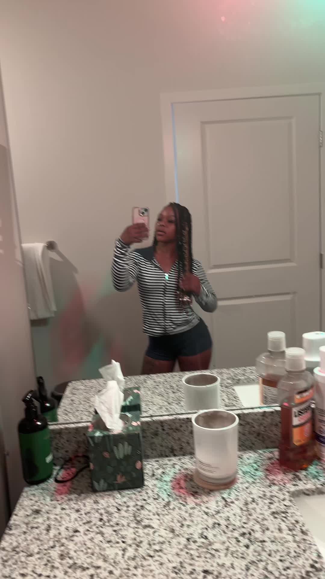 @Kaliyah