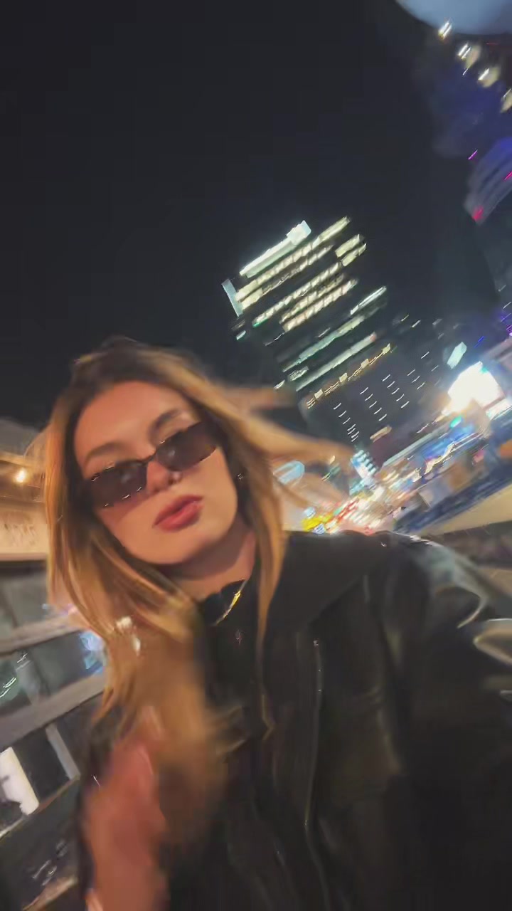 @Victoria Trunkl🇧🇷