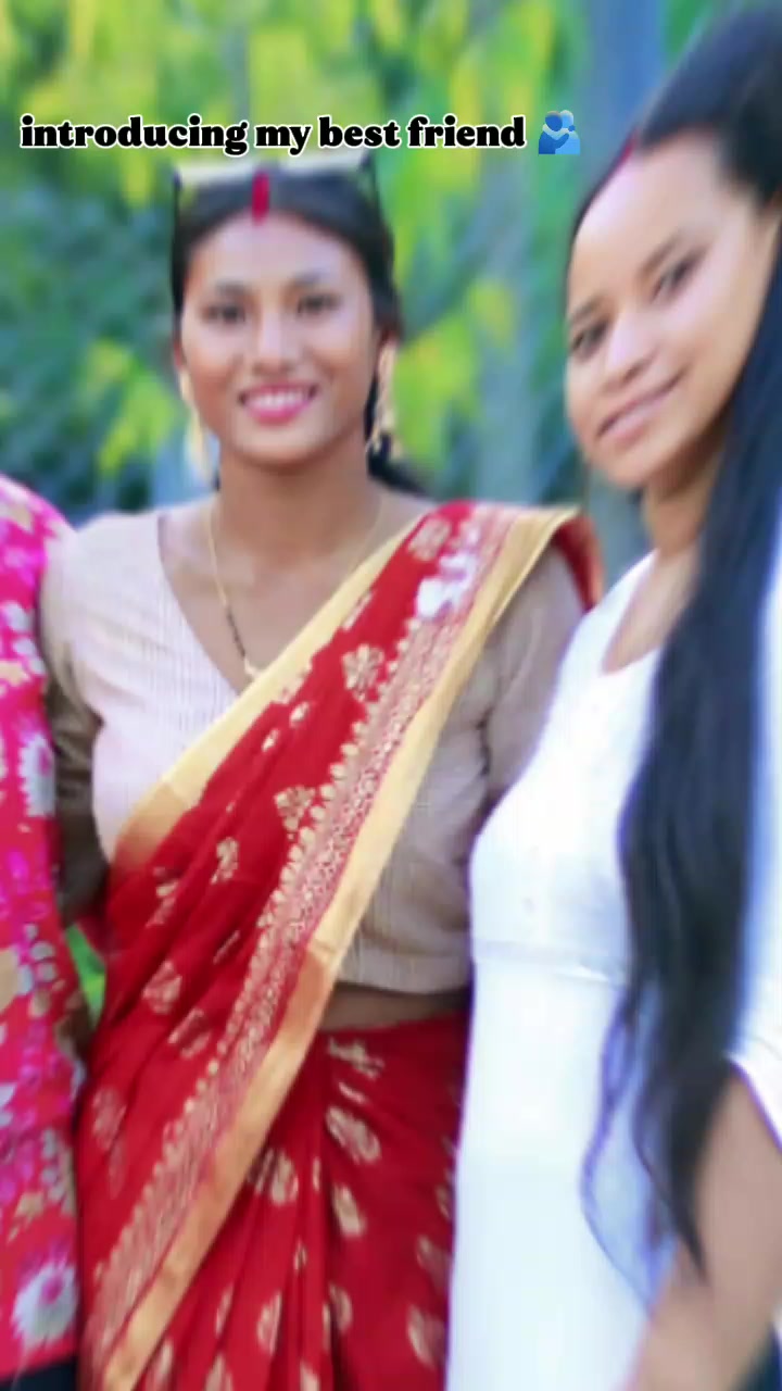@Sabina Tharu