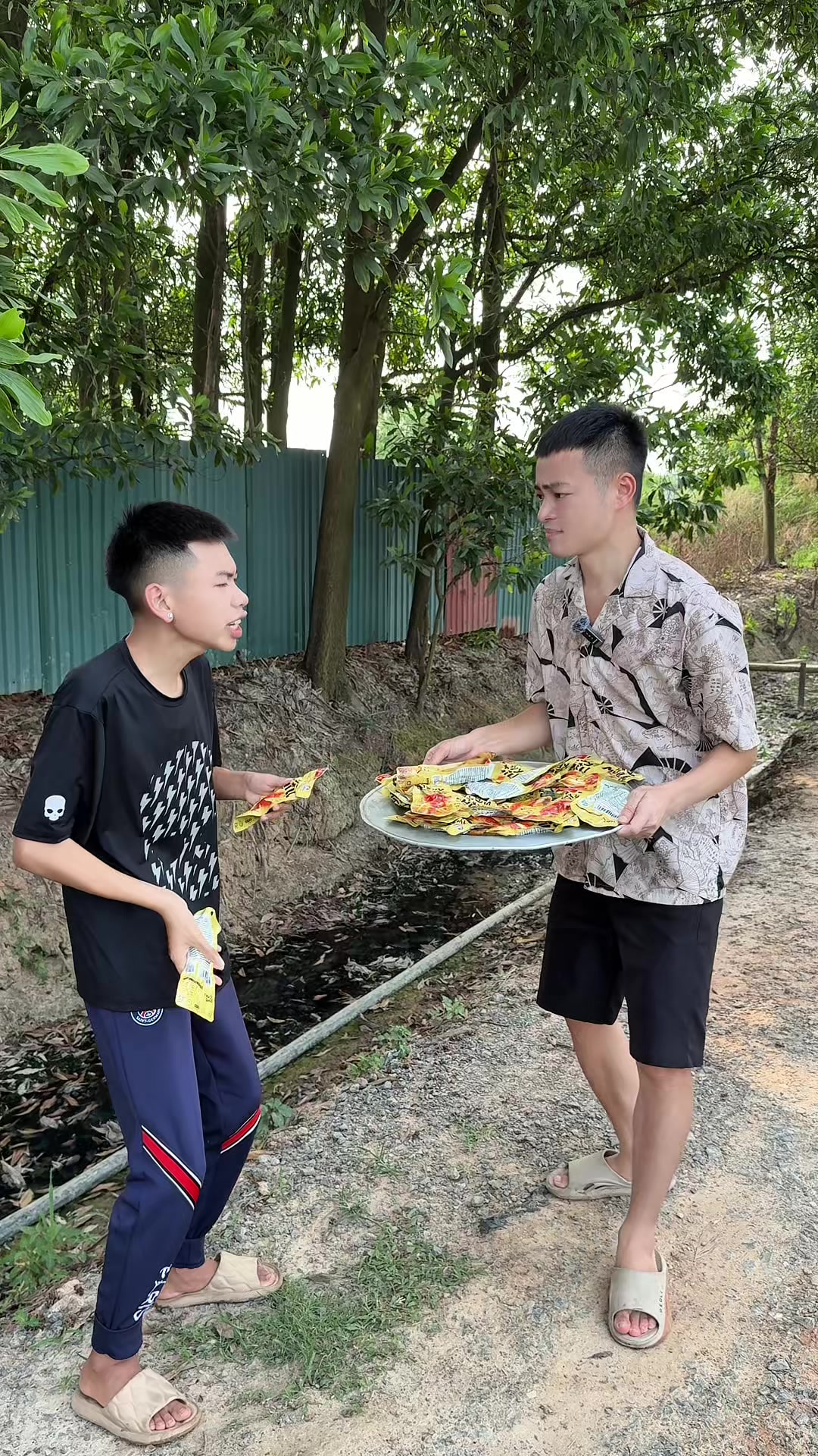 @Hữu Bộ Đ&acirc;yy