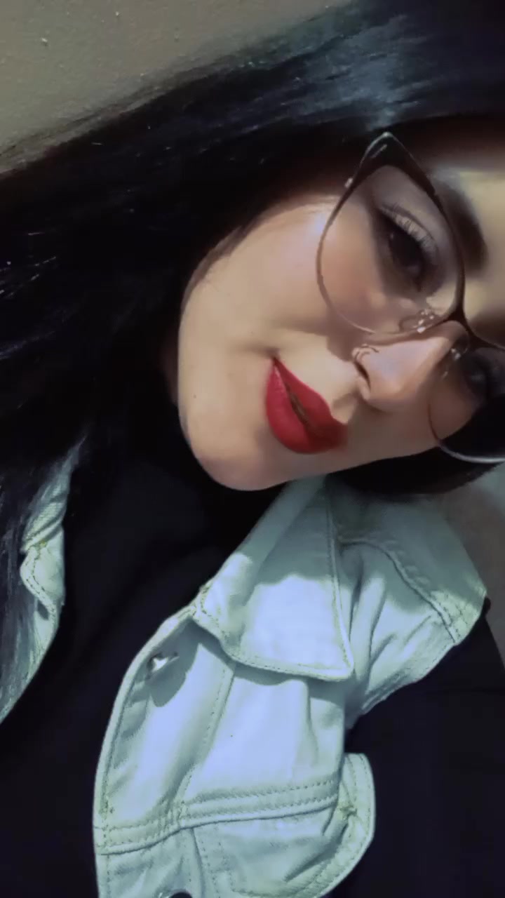 @Laura_Vanesa🕷️