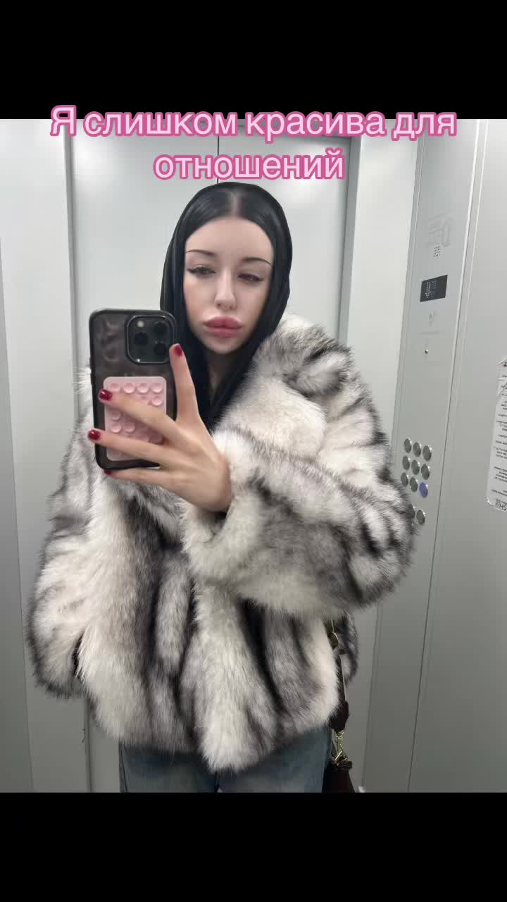 @poleeenaaa