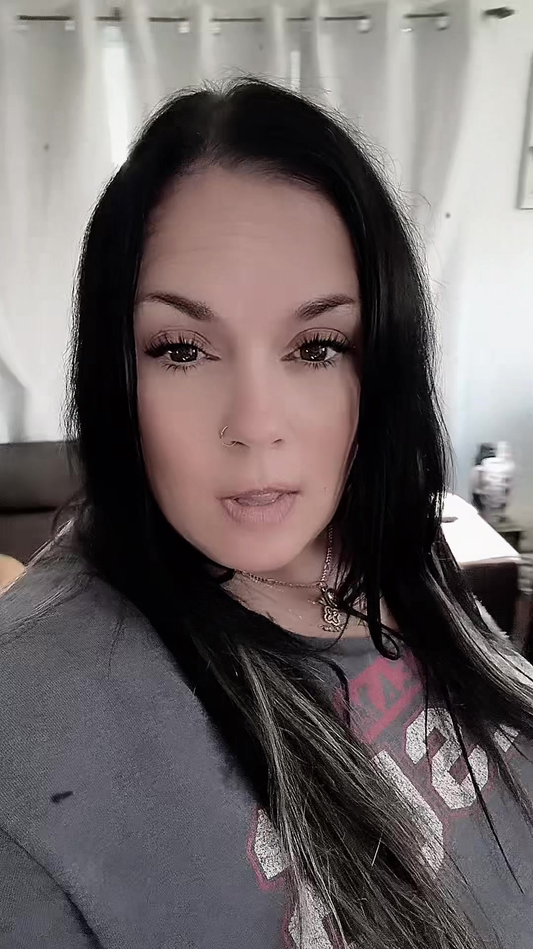 @Tamela_Lynn