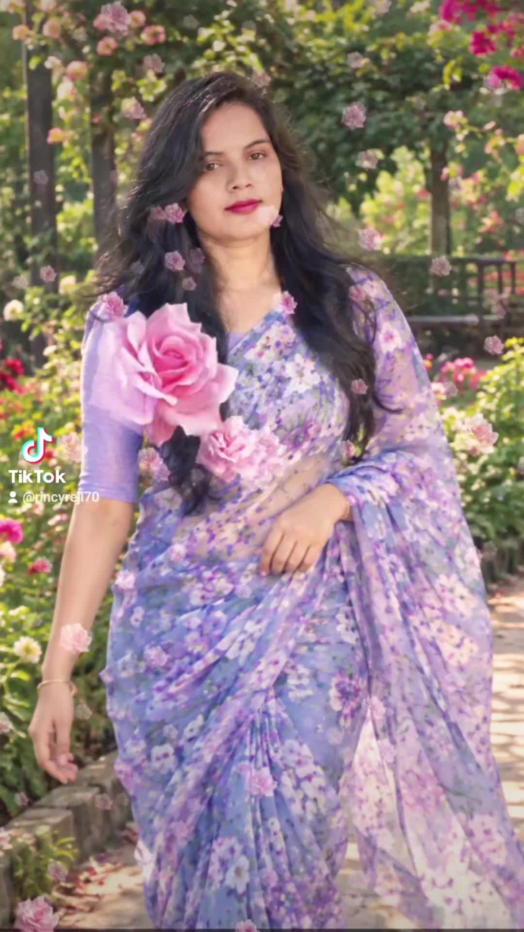 @സഖാവിന്റെ സഖി 🚩
