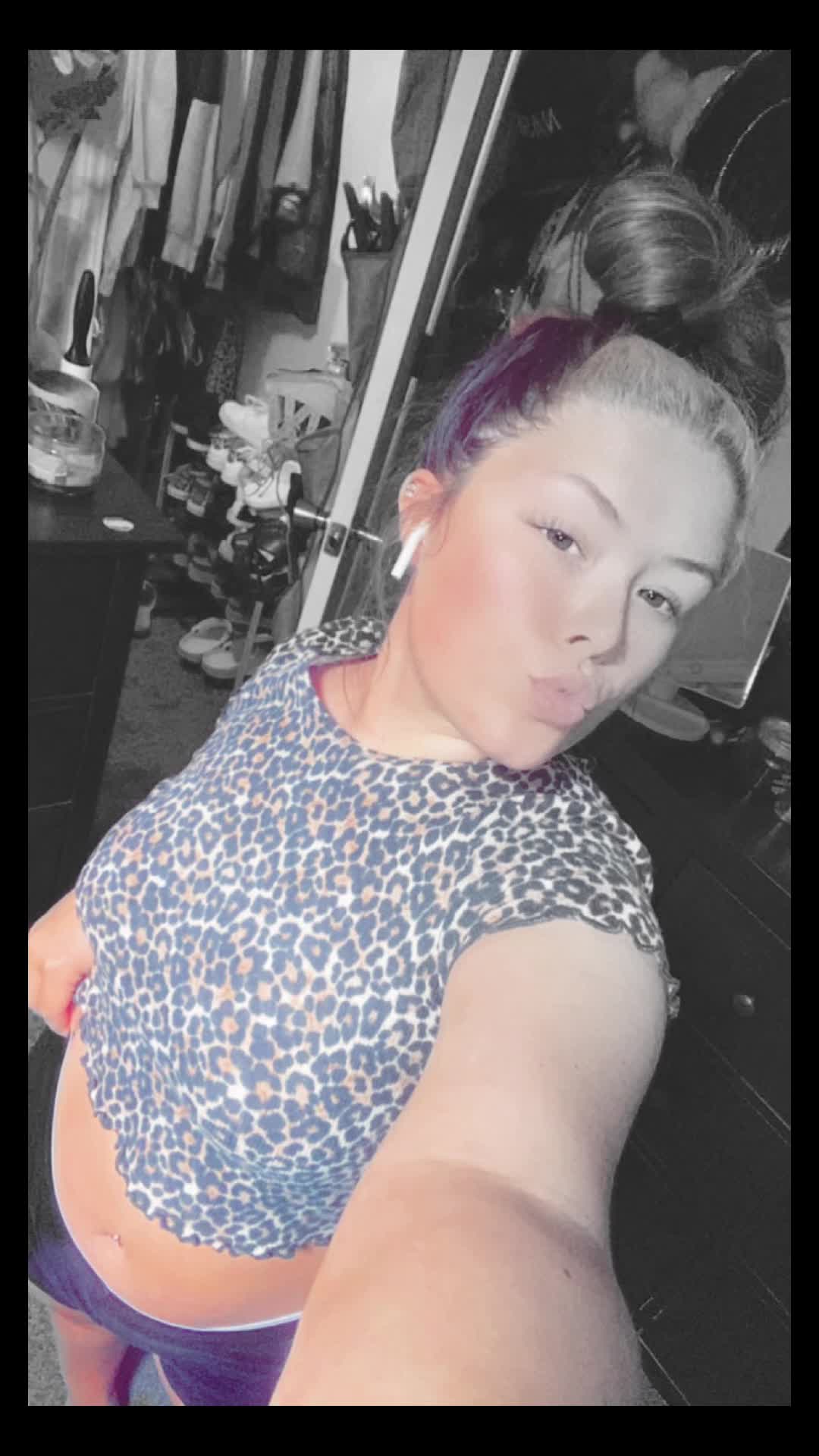@Kaitlyn ๐