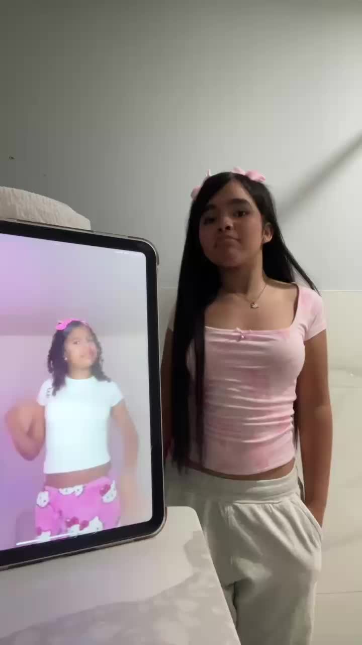 @𝓝𝓪𝔂🎀