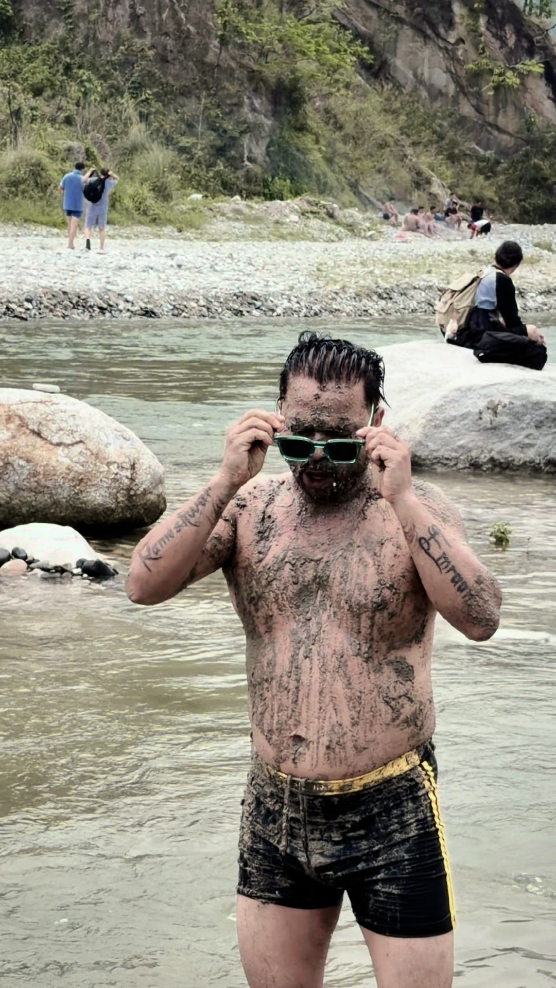 @EMRAAN DAS