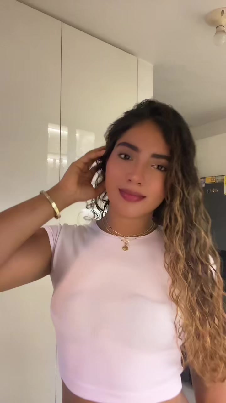 @Danna Camila