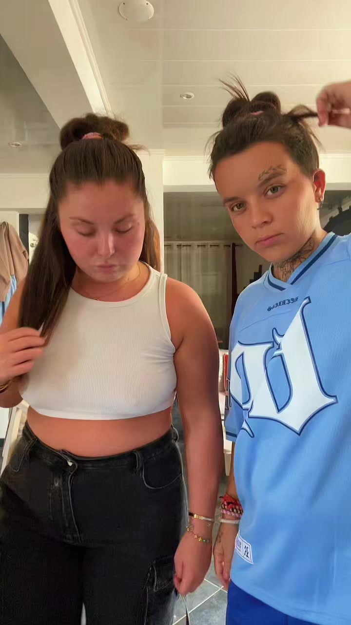 @Kathiee_135