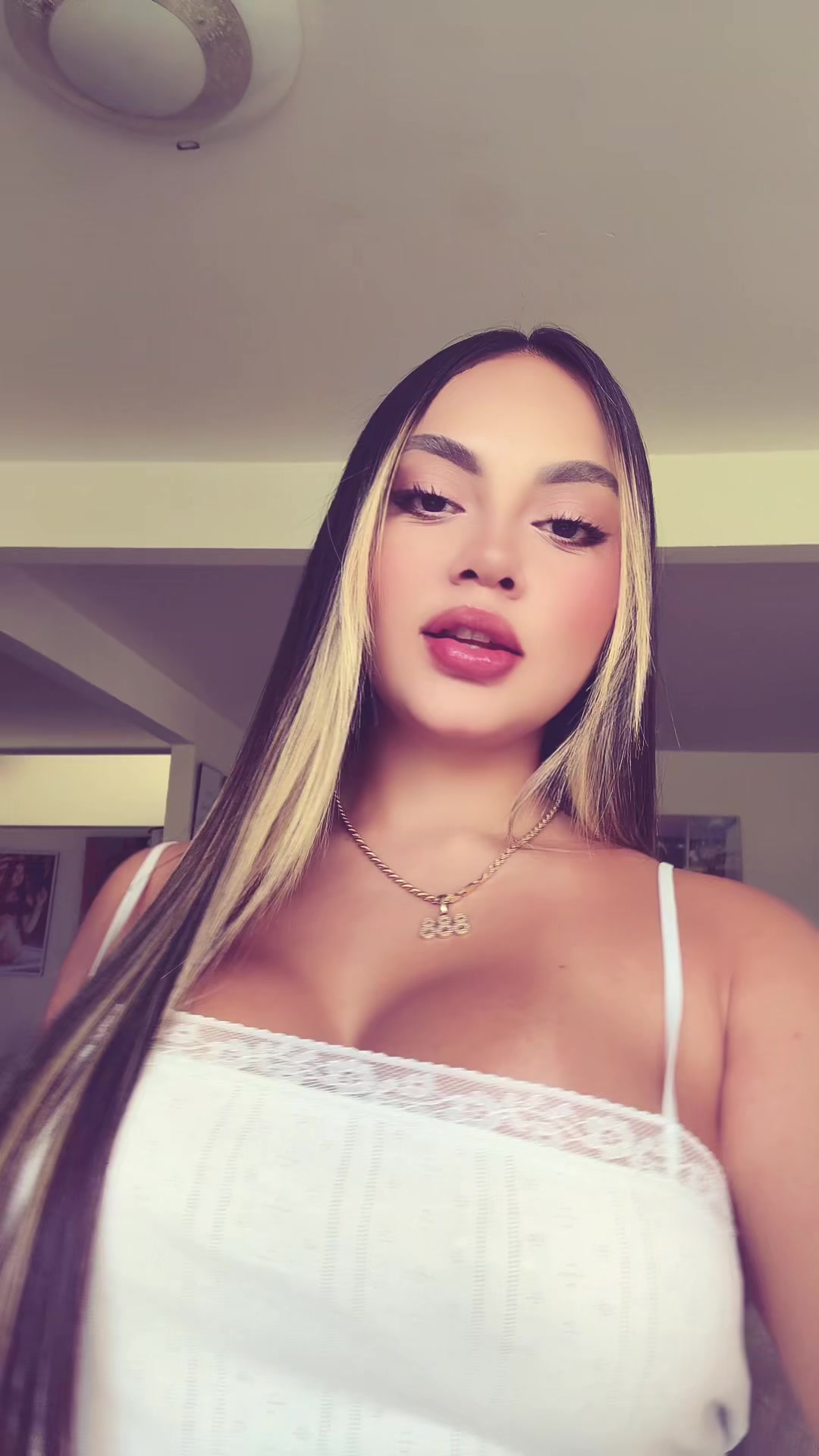 @Juanita Benavides Gomez