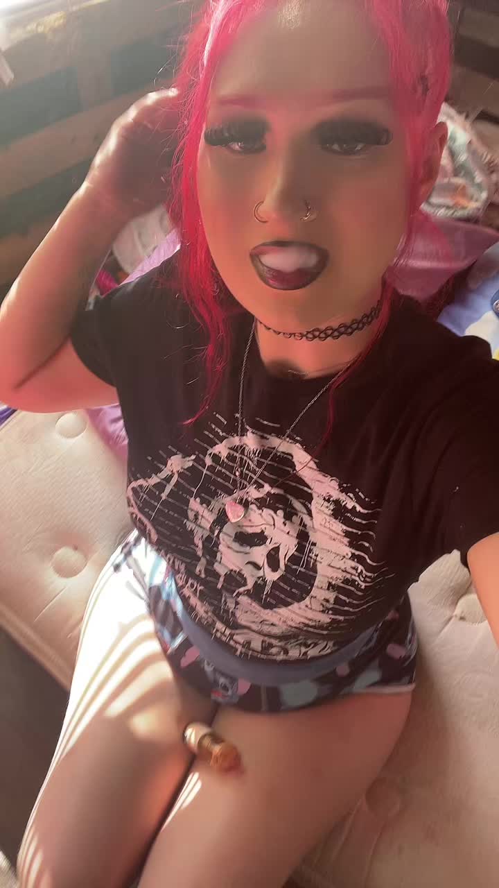 @Rena certifiedCrashout🏳️&zwj;🌈