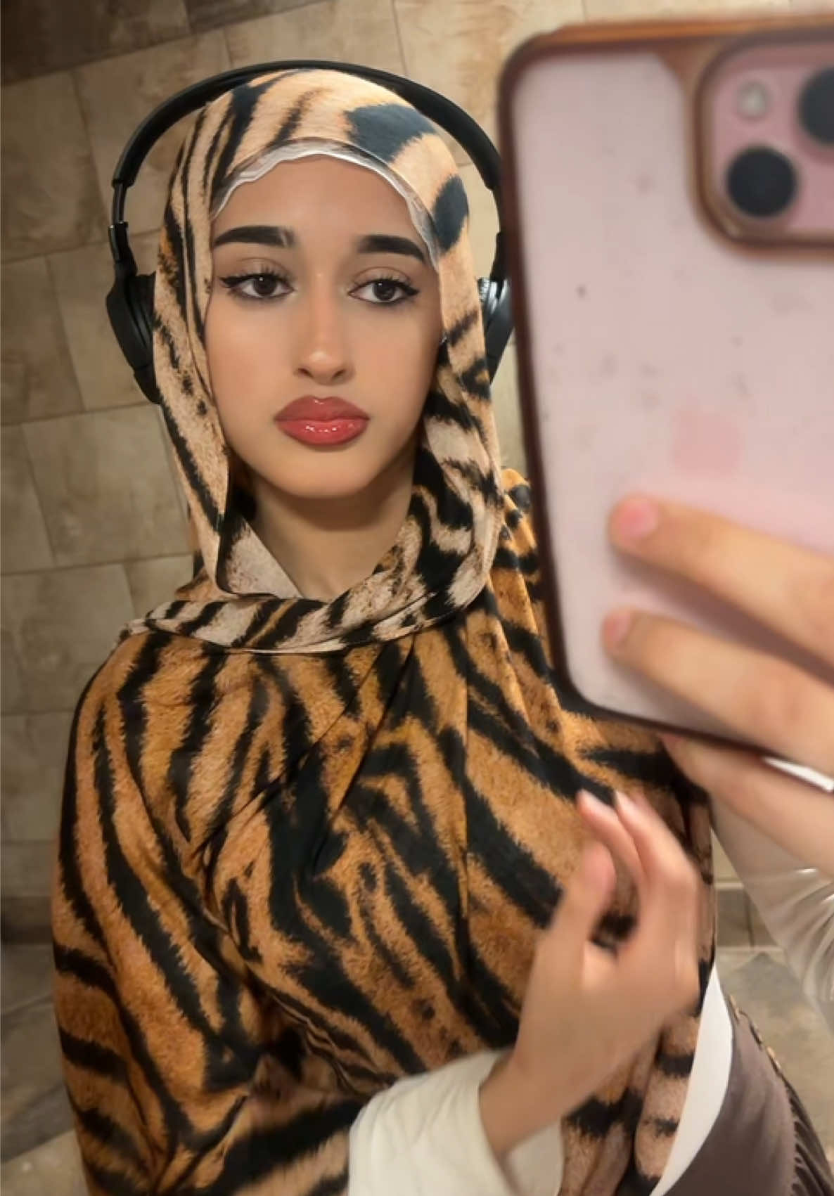 @iluvv_ikraah