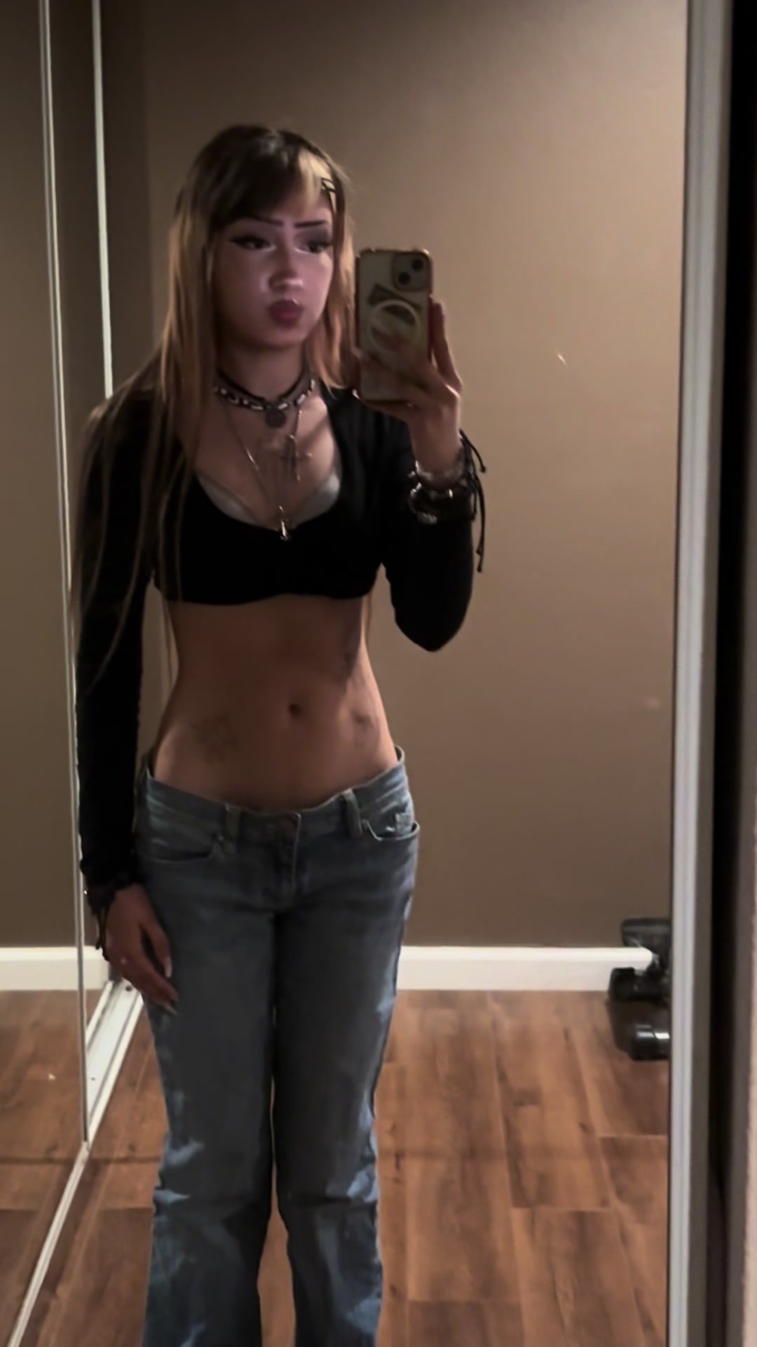 @Emma Paz