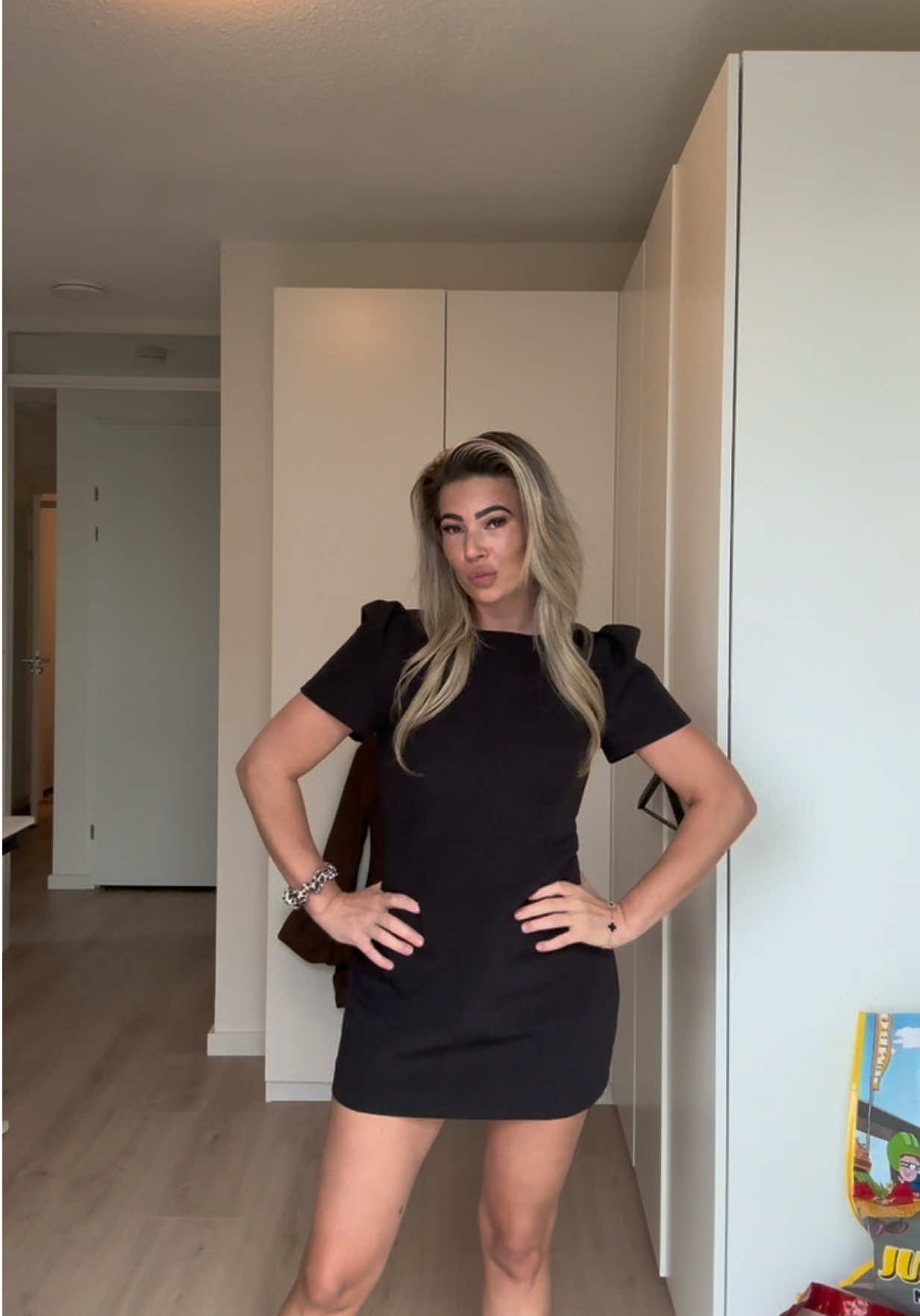@Gigiiiadamofficial