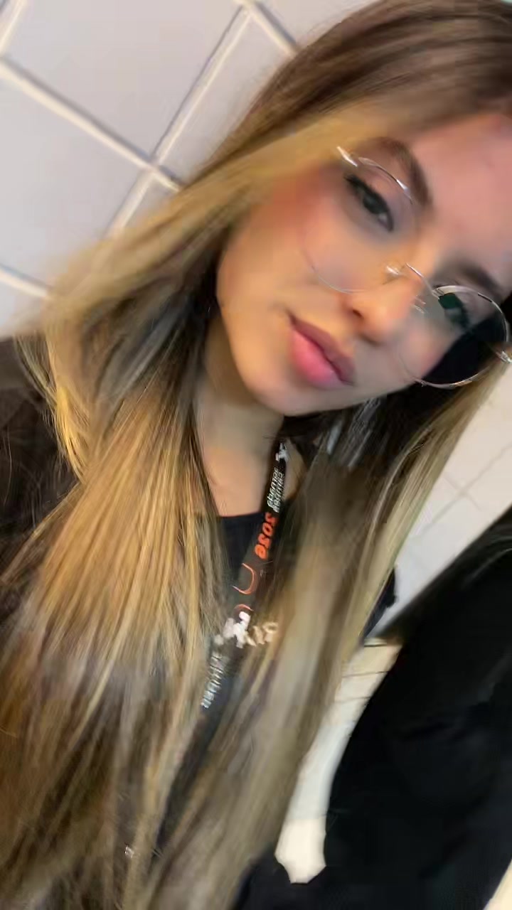 @m.