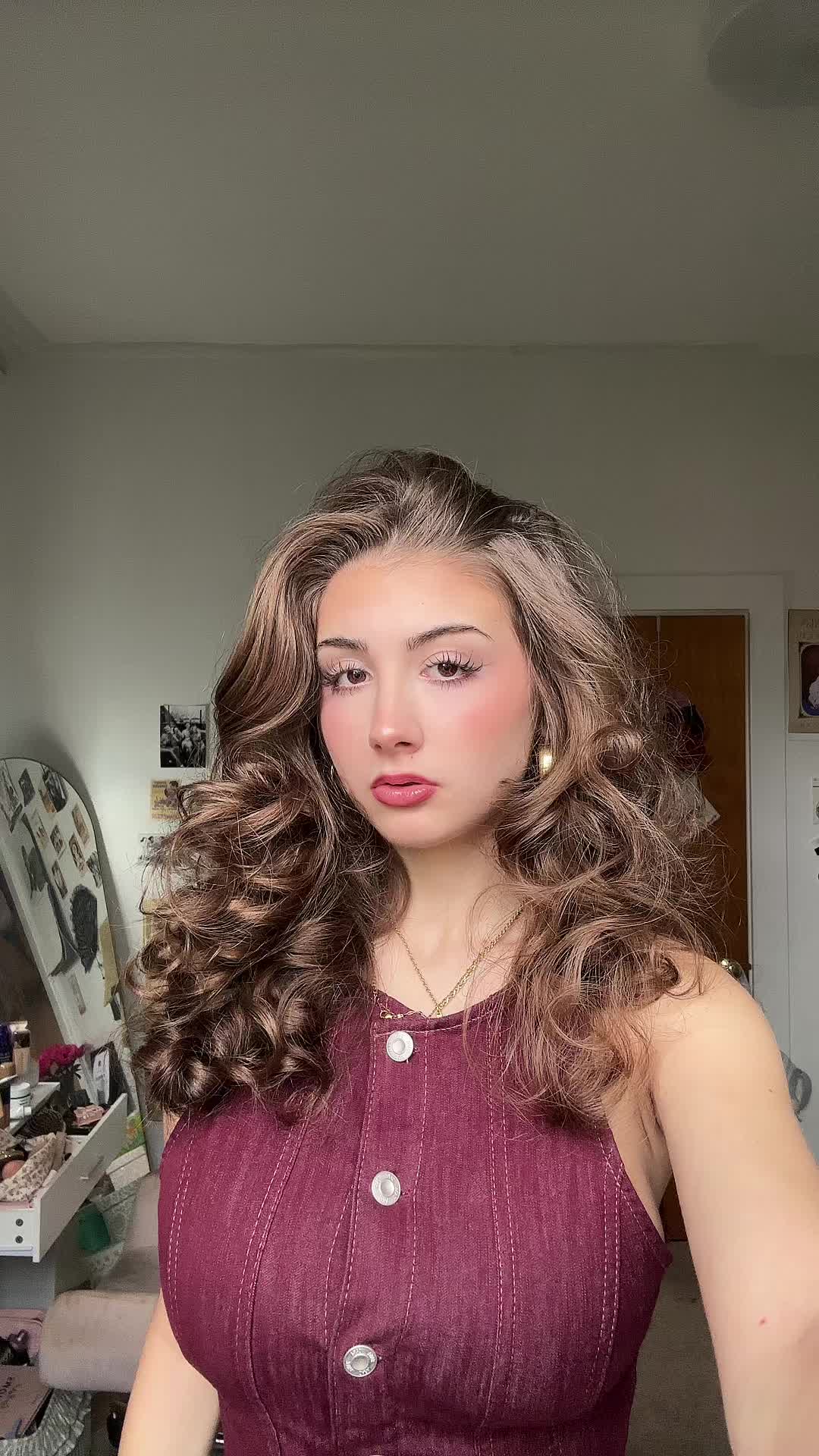 @Ana