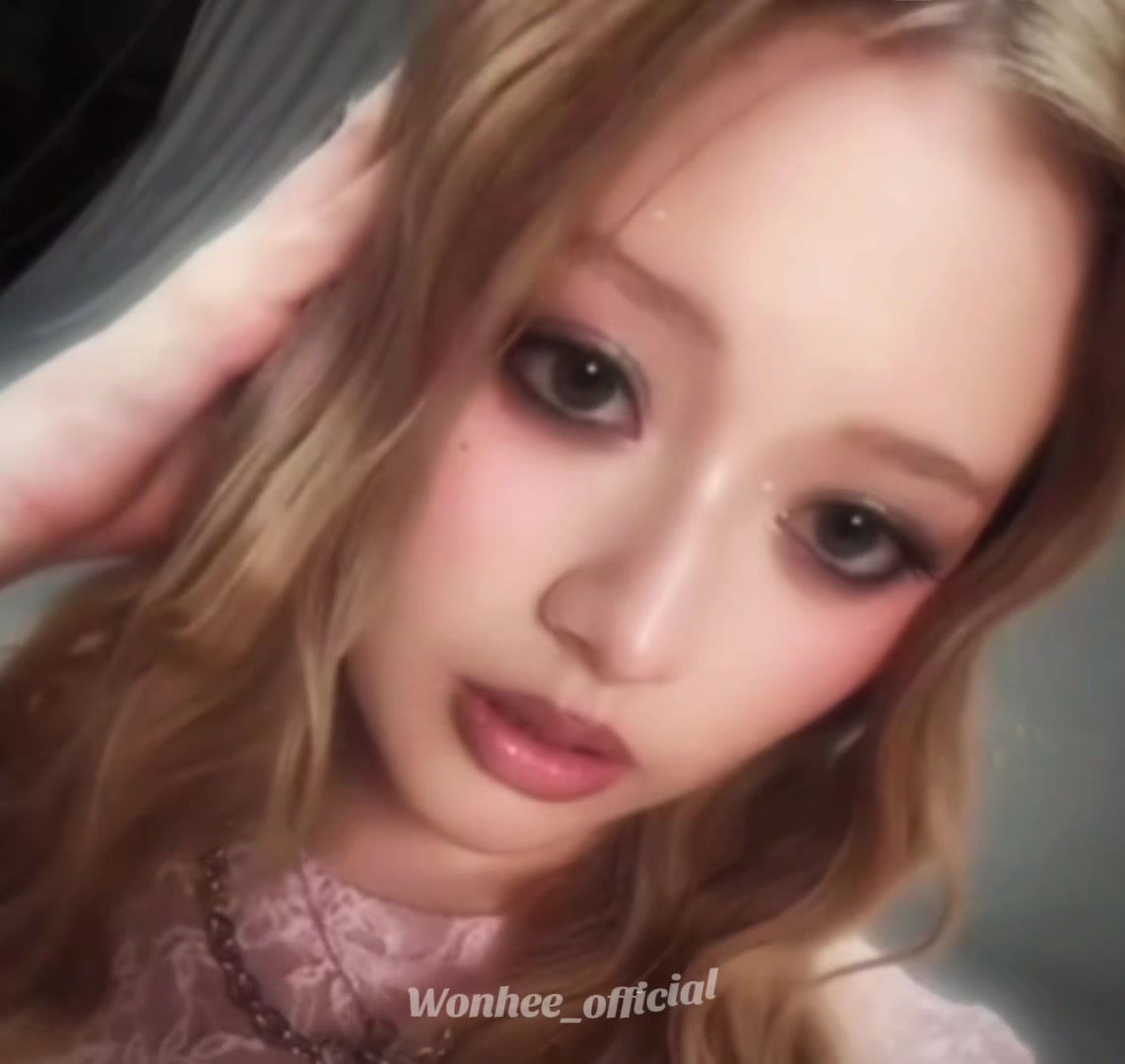 @゜✧*̣̩☽⋆𝓌ℴ𝓃𝒽𝑒𝑒⋆。 ゚☾ ゚。⋆
