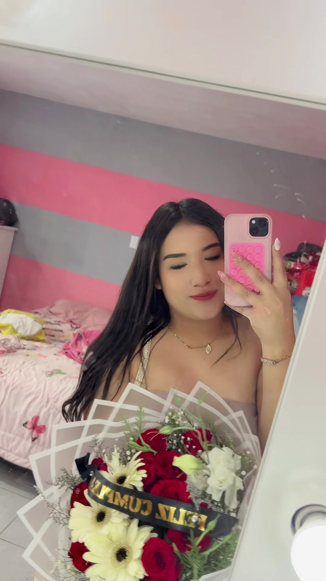 @𝒜𝓁𝑒 𝐻𝑒𝓇𝓃𝒶𝓃𝒹𝑒𝓏.