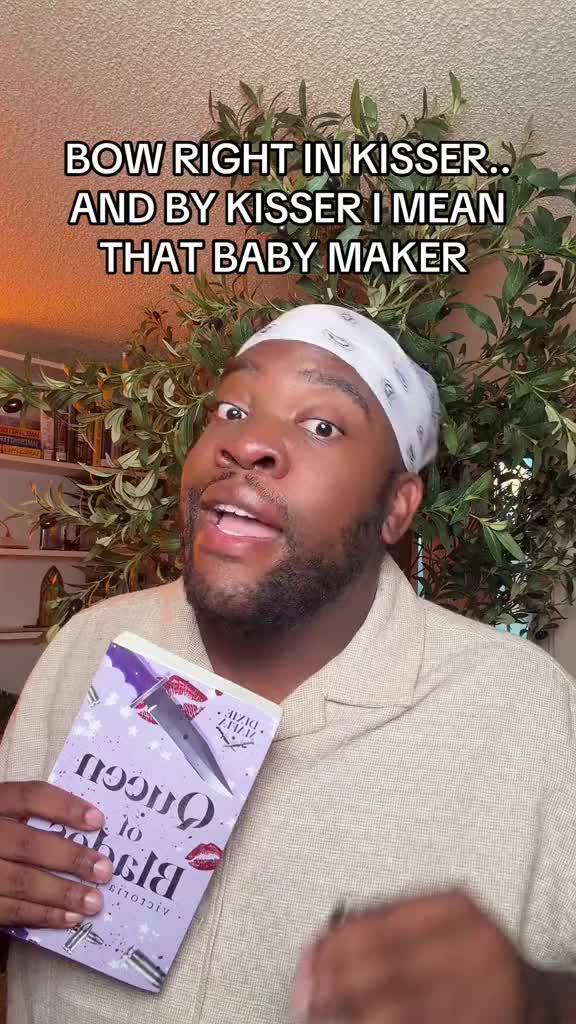 @Mr.Homebody reads 📚
