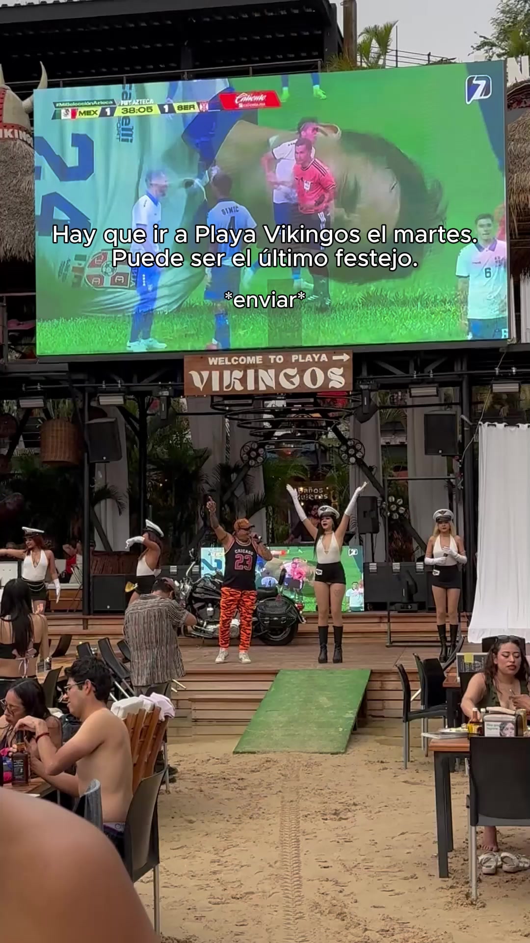 @Playa Vikingos Teques